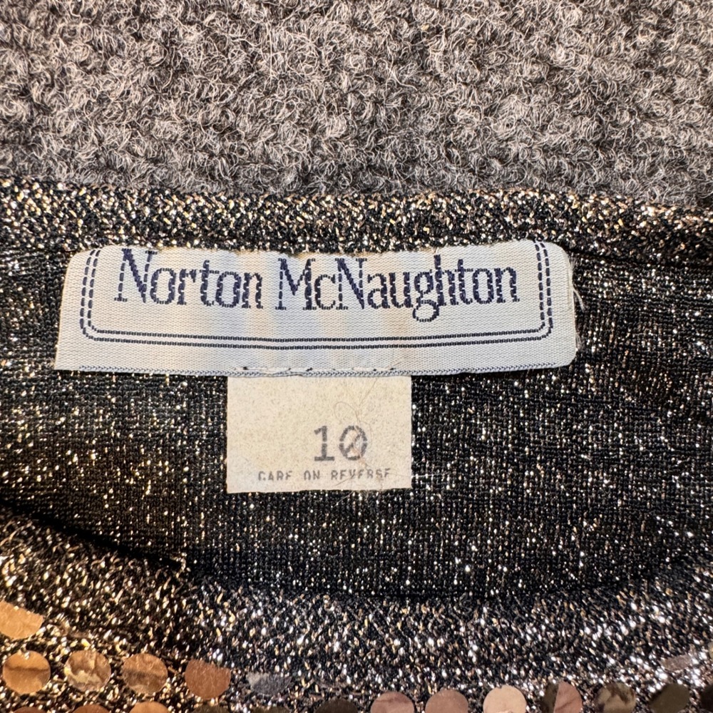 Norton McNaughton Sequin Top Womens 10 Silver Disco Glam Retro 80s Sparkle - Picture 2 of 6
